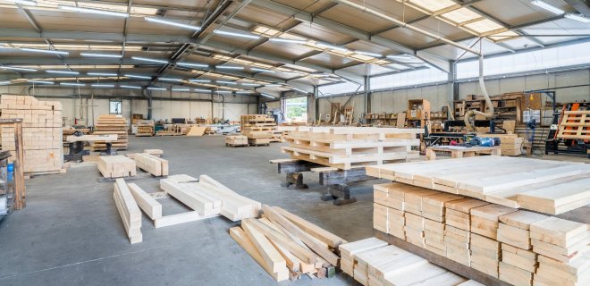 Production of wooden pallets,
crates and packaging